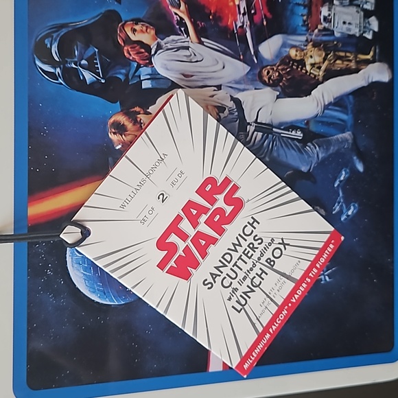 Williams Sonoma Star Wars Limited Edition Tin Lunch Box with Sandwich Cutters - Picture 2 of 5